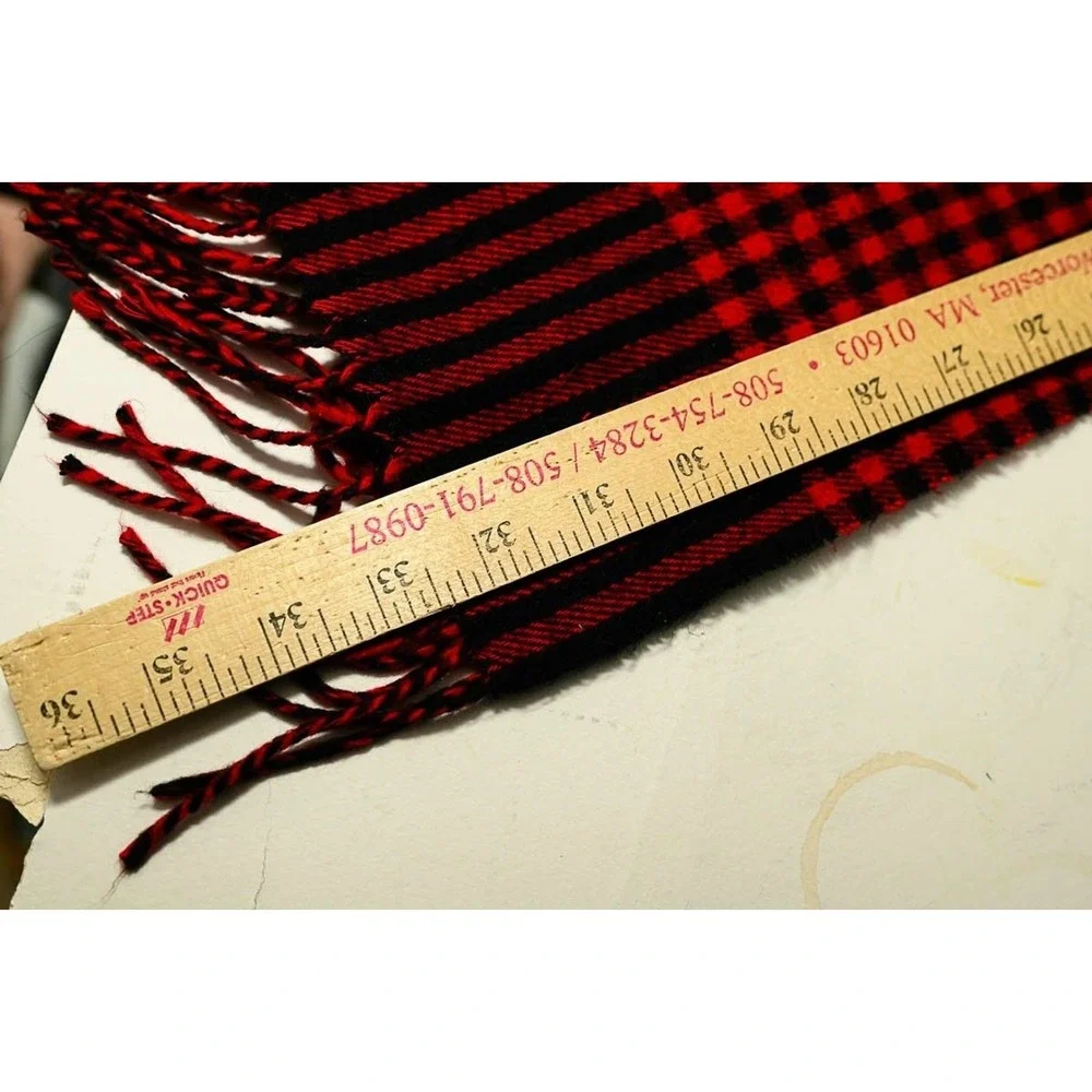 Cejon Scarf Made in Italy Acrylic Black Red Plaid check 11.5